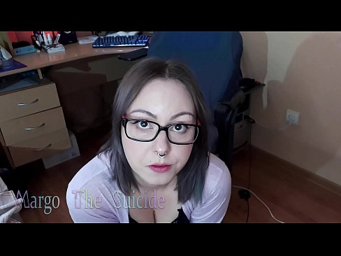 ❤️ სექსუალური გოგონა სათვალეებით ღრმად იწოვს დილდოს კამერაზე ❤️❌ დაბურული ka.sexonfire.ru ❌️❤